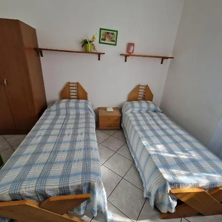 Casetta Azzurra - *